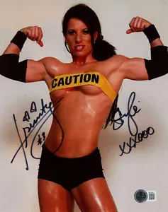 FOTO FIRMATA TRINITY AUTOGRAFATA 8x10 NWA WWE WRESTLING LEGEND RARA BECKETT BAS - Foto 1 di 2