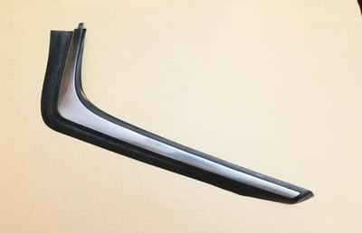 Parachoques trasero derecho del lado del pasajero Volvo 245 240 1986-1993  Foto 1 de 2