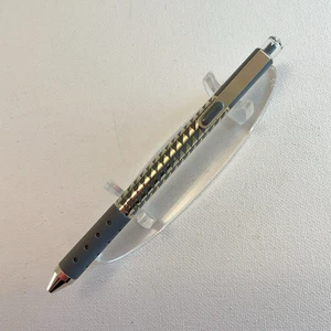 TUL Pluma Gel Tinta Metálica Impresión Geométrica Edición Limitada Tinta Gris 0.8 MED - Imagen 1 de 4