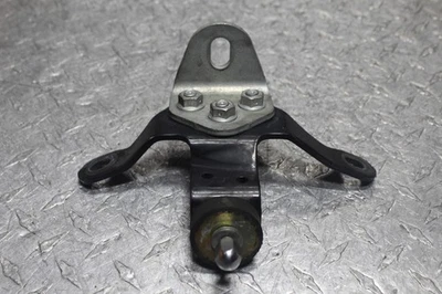 06-09 HARLEY-DAVIDSON TREN NOCTURNO OEM MONTAJE MOTOR SOPORTE BOCINA  Foto 1 de 4