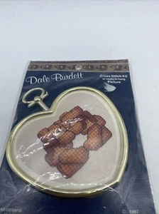 Dale Burdett Huggable Friends Bears Cross Stitch Kit Mini Frame 1987 CM826 NEW - Imagen 1 de 7
