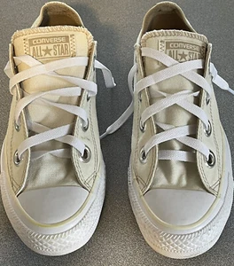 Converse Chuck Taylor All Star Big Eyelet Shoe 559919C Size7 excellent conditon! - Picture 1 of 8