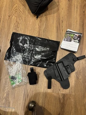 Alien Gear Holster For Concealed Size Pistols  - Image 1 of 4