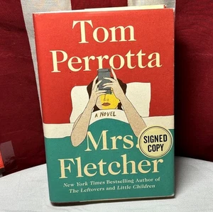 MRS FLETCHER Tom Perrotta signed 2017 autograph Leftovers & Little Children - Imagen 1 de 4