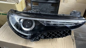 PROIETTORE FARO ANTERIORE DESTRO DX ALFA ROMEO STELVIO Usato - Foto 1 di 10