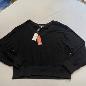 NWT Z Supply Women’s Black V Neck Sweater Size Medium New - Picture 1 of 8