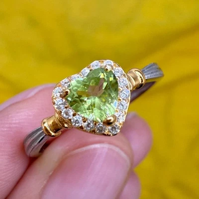 925 Sterling Silver Ring Heart 5mm Green Natural Peridot Gemstone Zircon Jewelry - Image 1 of 4