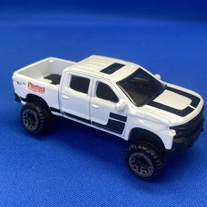 Hot Wheels WHITE '19 Chevy Silverado Trail Boss LT No Pkg No Box - Bild 1 von 9