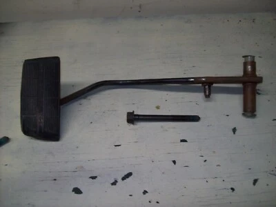 1988-1994 Chevy GMC OEM педаль автоматического тормоза GM # 1550293 OBS пикап внедорожник - Изображение 1 из 4