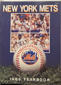 NEW YORK Mets 1989 Yearbook MLB Strawberry Gooden Gary Carter Keith Hernandez - Picture 1 of 2