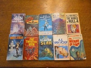 Huge Science Fiction Fantasy Paperback Books Lot of 100 Vintage Mixed. Lot 1 - Picture 1 of 20