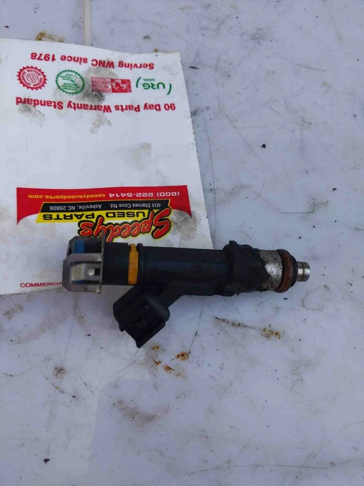 Оригинальная топливная форсунка 2008 2009 2010 Mazda 5 L3G213250 - Изображение 1 из 1