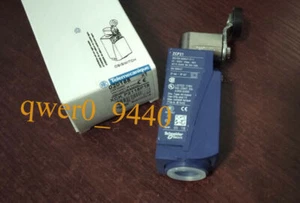 1PC NEW Schneider Osiswitch ZCP21 ZCY18 Limit Switch - Picture 1 of 1