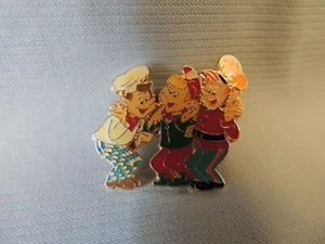 Vintage metal pin Kelogg Company 1992 Pop- Snap- Crackle - Picture 1 of 9
