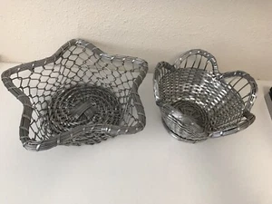 Set of 2 Metal Baskets Decorative Decor Kitchen Fruit Star Scalloped Silver EUC - Picture 1 of 6
