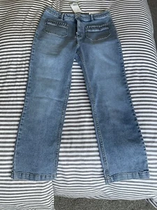 Fantastic H&M Slim Flare, Cropped Jeans BNWT Size 14 (small) - Picture 1 of 6