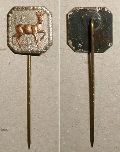 Pin SJV Tiroler del Sur (?) Asociación de caza / ciervo delante de abetos - Imagen 1 de 1
