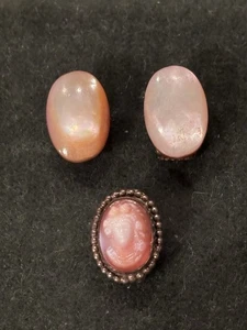 3 VICTORIAN EDWARDIAN TIE DRESS CLIPS MOP PINK CAMEO UNISEX - Picture 1 of 8