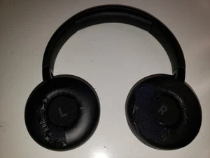JBL Tune 660NC Cuffie On-Ear Wireless con Cancellazione Attiva del Rumore, Nero - Foto 1 di 6