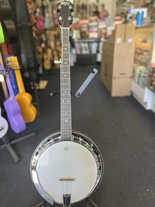 Washburn Banjo B11 with Case - Picture 1 of 11