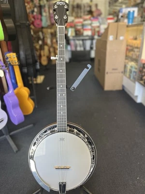 Washburn Banjo B11 with Case - Image 1 of 4