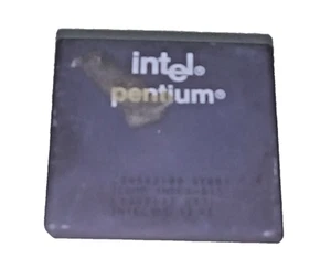 INTEL PENTIUM PROCESSOR CPU 100 MHz SOCKET 7 SY007 Vintage P100 - Picture 1 of 2