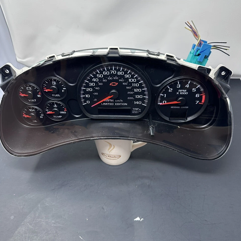 Cuadro de instrumentos velocímetro MONTE CARLO SS 2000-2005 *(140 MPH)* OEM Foto 1 de 4
