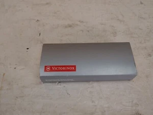 VICTORINOX SPORTSMAN RED LARGE 53132 SWISS ARMY KNIFE 13 FUNCTIONS, NEW IN BOX - Picture 1 of 7