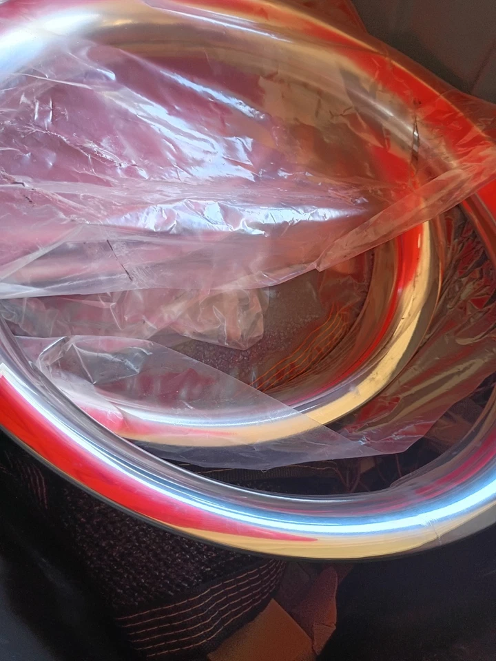 Juego de luces traseras Volvo 240 244 par con moldura central cromada 1986-93 HECHO EN EUROPA Foto 1 de 1