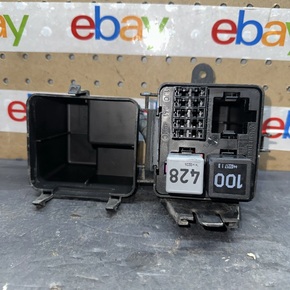 Used Fuse Box fits: 2003 Volkswagen Jetta Gengine compartment Grade A - Image 1 of 4