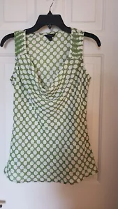 Banana Republic Sz 6 Top Green White Polka Dot Draped Front Lightweight Tank - Picture 1 of 7