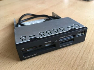 HP Multifunktions CardReader intern 3.5" für CFI/II,xD,SD/MMC+,MS PRO/Duo,USB2.0 - Bild 1 von 6