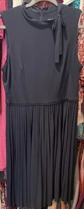 Maggy London Dress Navy Blue, Stretchy, Comfortable & Classy! Work Or After Hrs! - Picture 1 of 9