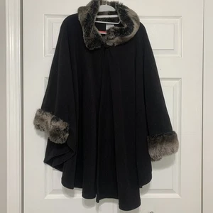 Poncho cappotto donna Preston & York taglia unica nero pile collo pelliccia sintetica oversize - Foto 1 di 5