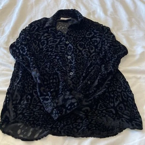 ami Button Down Womens Shirt Black Velvet Size 36 - Picture 1 of 5
