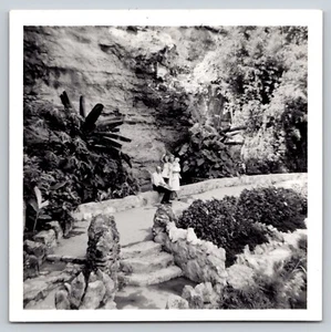 Foto 11. September 1962 Versunkene Gärten San Antonio TX Opa James Johnson - Bild 1 von 2