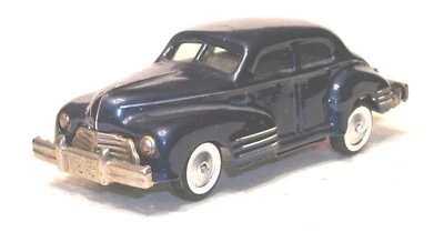SENSEI 1942 CHEVROLET SEDAN ULTRA RARO EXCELENTE e FUNCIONANDO 1/43 - Imagem 1 de 4
