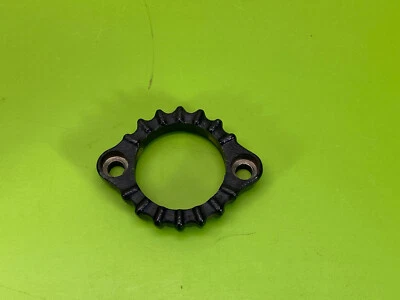 Yamaha Exhaust Nut Ring  XS750  XS850   NOS Part 4H1-14612-00 Foto 1 de 4