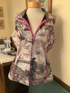 Roper Wear the West Women’s Size Lg Woodsy Camo/Pink , Black Fleece Lined Vest - Picture 1 of 2