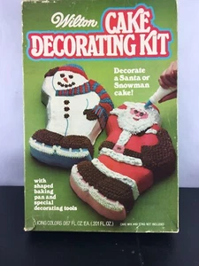 Wilton Kit Decorazione Torta Babbo Natale Pupazzo di Neve Natale Vintage 1978 - Foto 1 di 7