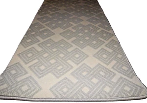  2'2" X 114"  Beautiful Premium RUNNER WOVEN  WOOL Tufted CARPET. - Picture 1 of 3