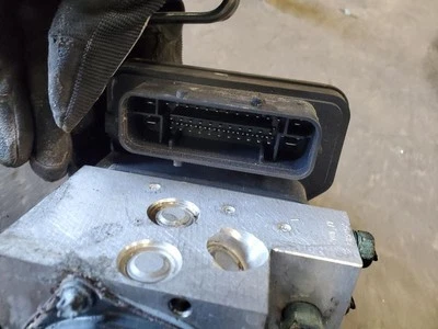 Conjunto de piezas de freno antibloqueo sin estacionamiento automático para BMW X6 15-19 1807485 Foto 1 de 4