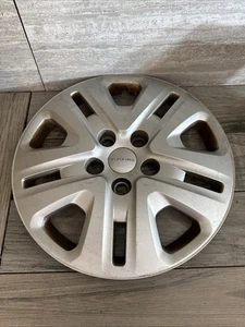 ๐บ๐ธ Hubcap Dodge Caravan, Journey 2013-2020 - Genuine OEM 17-in Wheel Cover - Picture 1 of 7