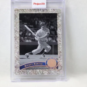 Mickey Mantle 895 2021 Topps Project 70 de Infinite Archives (2011) - PR: 1.292 - Imagen 1 de 2