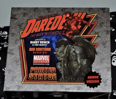 Estatua de Bowen Daredevil versión de armadura #76/1000 firmada y dibujada por Randy Bowen Foto 1 de 4