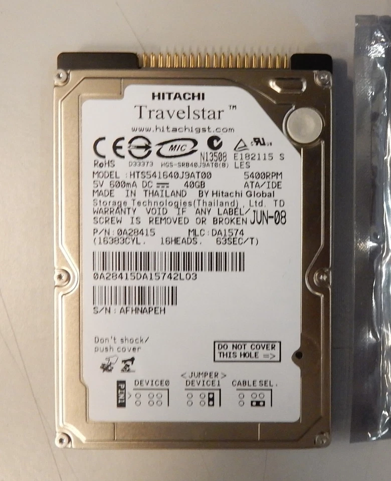 Travelstar Hitachi HTS541640J9SA00 40GB 2.5" SATA Drive NEW - Image 1 of 1