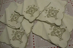 Juego de 5 servilletas de corte bordadas de lino marfil esquina festoneada belleza - Imagen 1 de 7