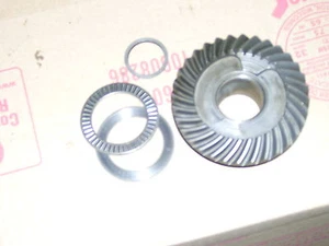 Evinrude Johnson Outboard Motor Lower Unit Reverser Gear 315535 Electric Shift - Picture 1 of 2