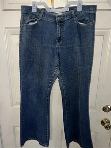 Venezia Women’s Blue Jeans Flare Size 16 Petite - Picture 1 of 4