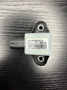 2011 2013 KIA OPTIMA FRONT RIGHT DOOR INPACT SENSOR 95920-1M200 OEM 221616 - Bild 1 von 2